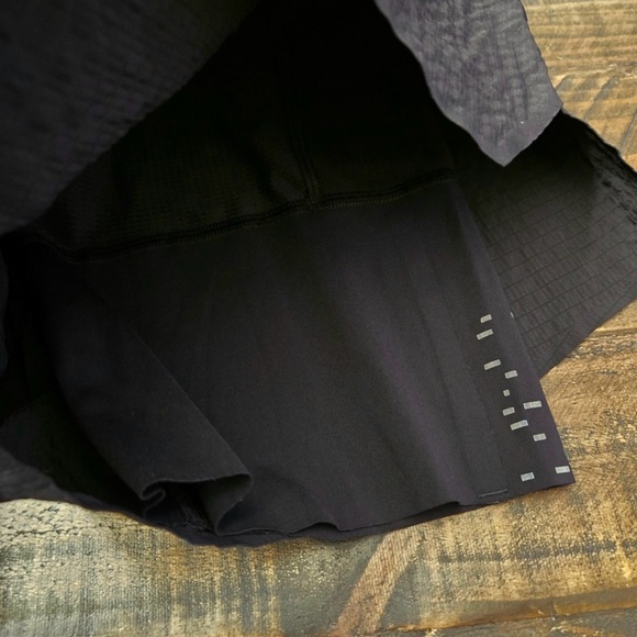 LULULEMON Surge Shorts | S - Picture 3 of 5